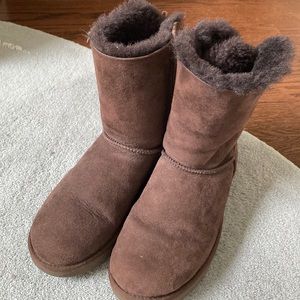 Chocolate uggs the bows